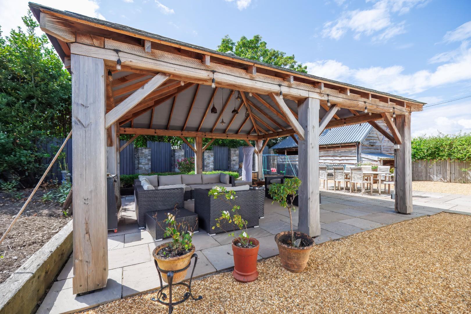 Redlands House, Bonvilston, Cardiff, CF5 6TQ
